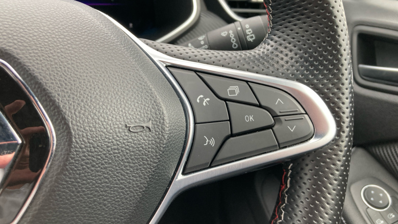 Renault Clio 1.0 TCe 90 RS Line 5dr Petrol Hatchback